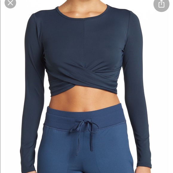 90 Degree By Reflex Tops - NWT 90 DEGREE BY REFLEX Air Lux Wrap Crop Top in Navy Blue. Size Large.